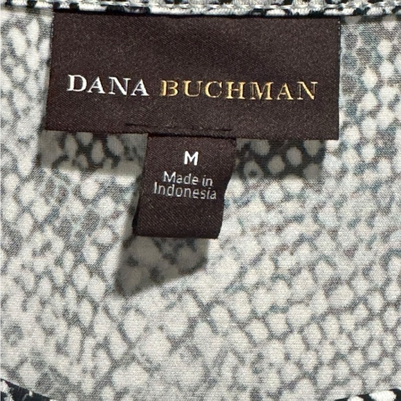 Dana Buchman Snakeskin Keyhole Top M - Picture 2 of 3